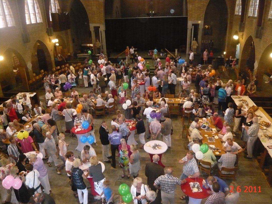 Kermisbrunch in de Laurentiuskerk Hoogkarspel, 2 juni 2011